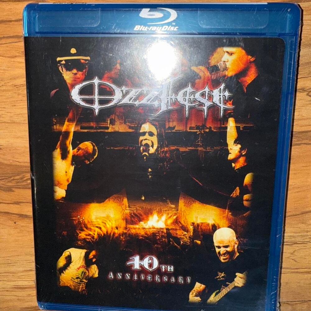 2005 ozzy osbourne 10th anniversary
